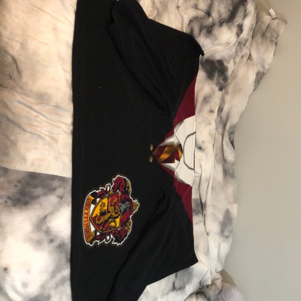 Harry Potter gryffindor snuggie blanket